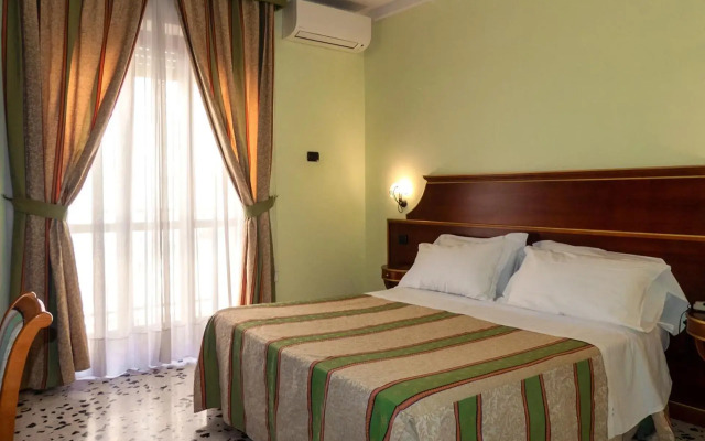Hotel Astoria