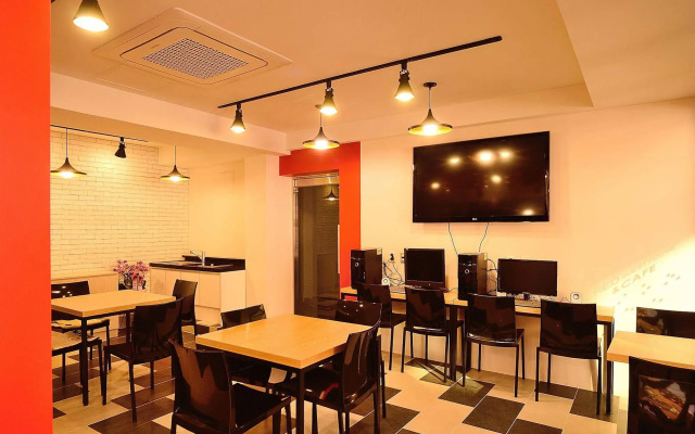 Red Guest House