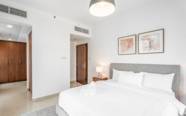 Nasma Luxury Stays - Standpoint Tower A