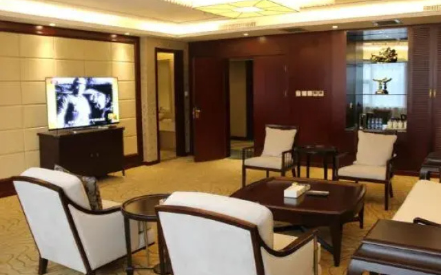 Yulian hotel