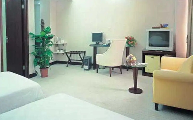 New Empire Hotel