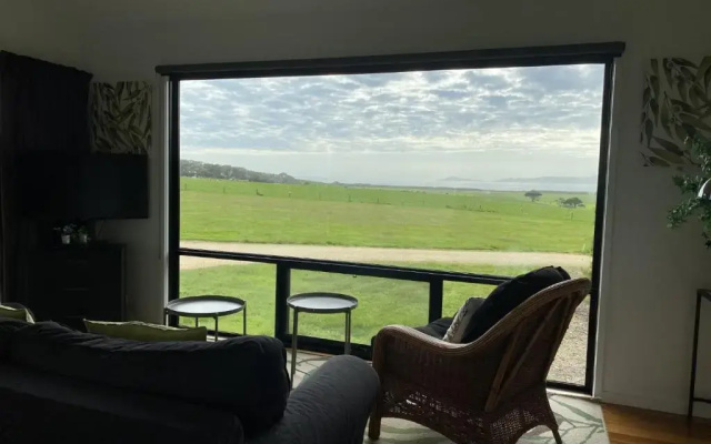 Black Cockatoo Cottages
