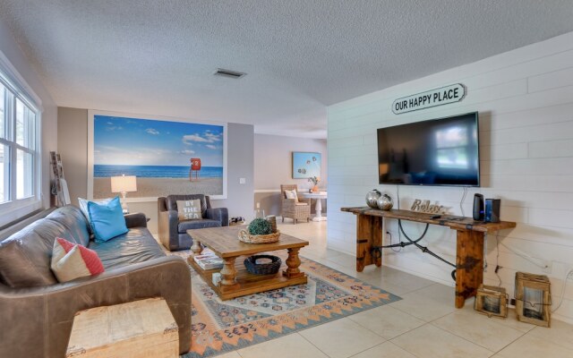 Bradenton Oasis: Private Heated Pool & Lanai