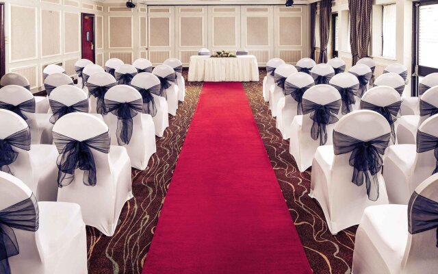 Mercure Livingston Hotel