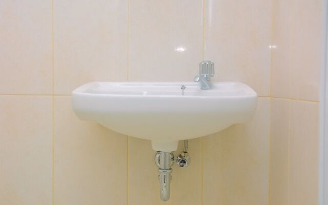 Fully Furnished With Comfortable Design Studio Springlake Summarecon Apartment
