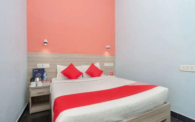 OYO 16117 Grace Residency