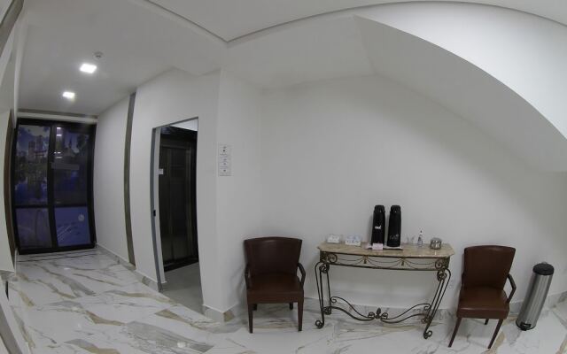 Modena Hotel