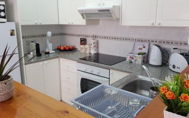 Paradise Gardens IV 2 Bd Amazing Apartment