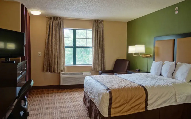 Extended Stay America Raleigh Cary Regency Pkwy N