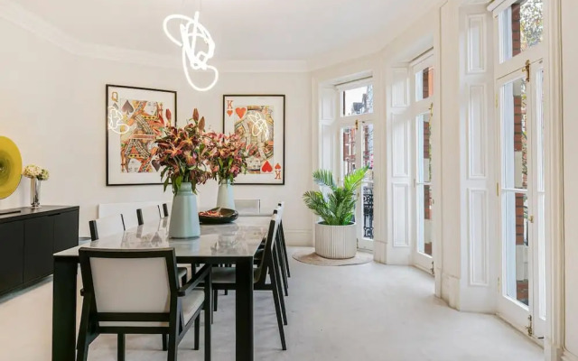 8 Million Home Cadogan Square Access