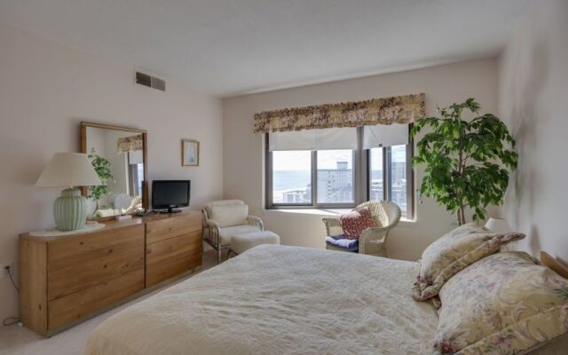 9400 1207 - 2 Br Condo