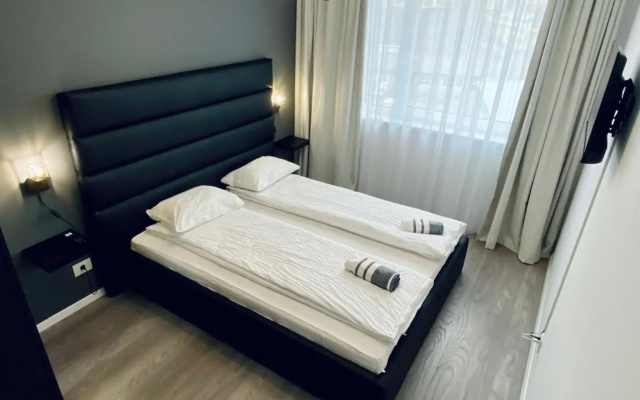 HappyHome Central Deluxe Apartments