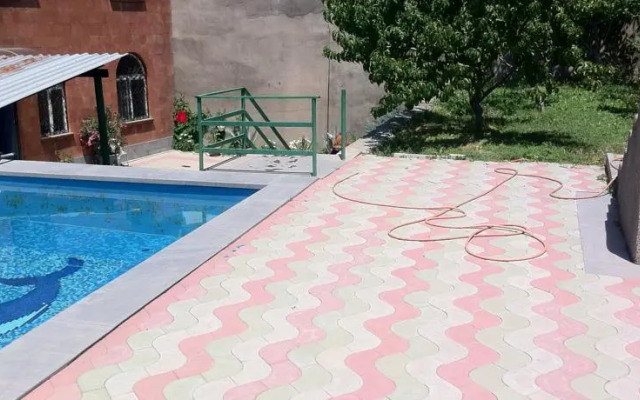 Big House in Armenia Apartment