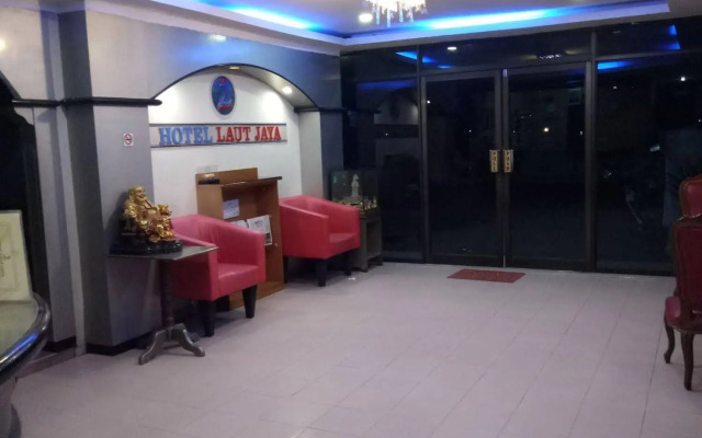 Hotel Laut Jaya