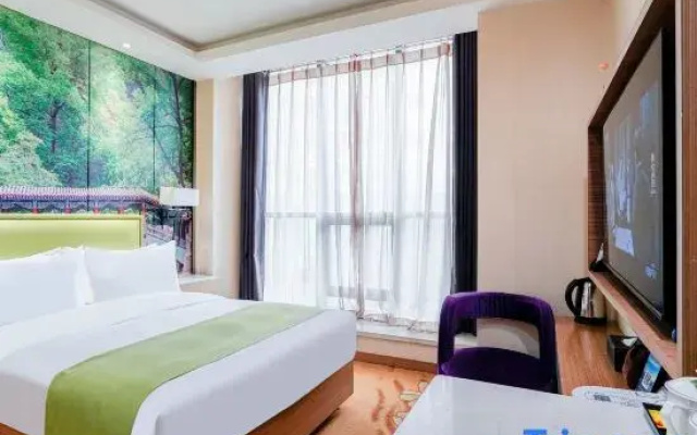 Yixin Yijia Hotel