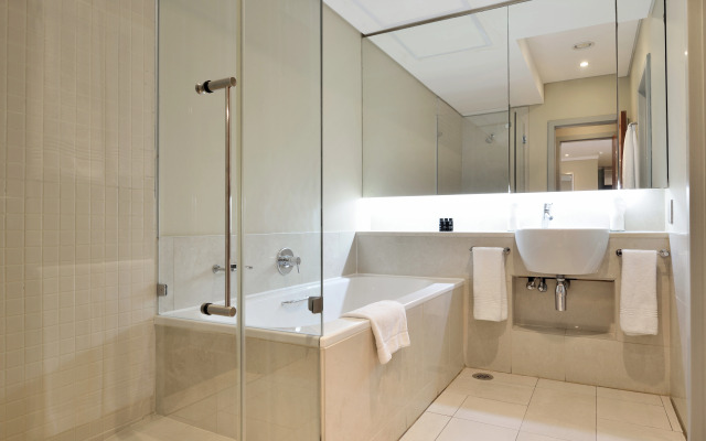 Raphael Penthouse Suites
