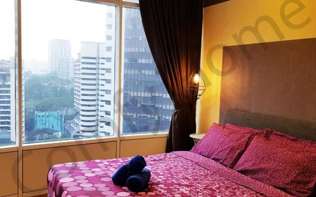5 STAR & LUXURY Apartment near KLCC/ KL City Centre