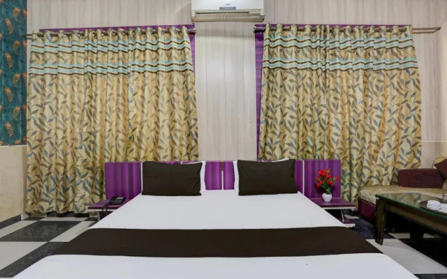 M2 Hotel & Restaurant