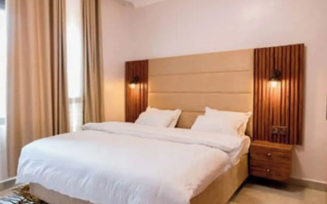 Tranquil Point Residence