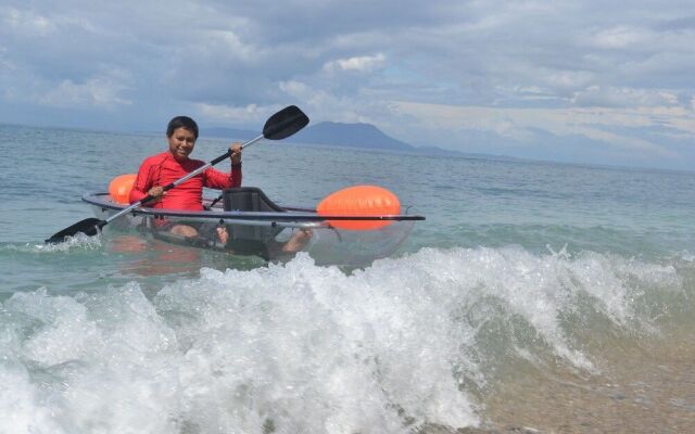 Submarine Garden Beach Resort