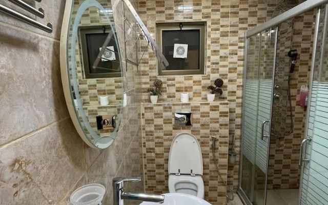 Al-burj Apart at 7th Circle 208