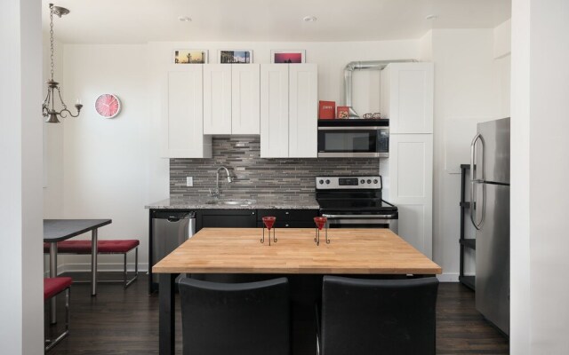 Architectural 2BR in Mile End by Sonder