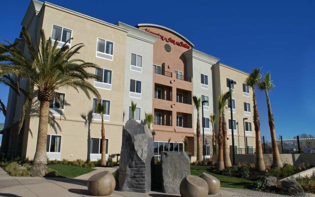 Hampton Inn & Suites Suisun City Waterfront