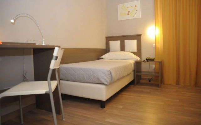 GG8 Hotel & Suite SPA