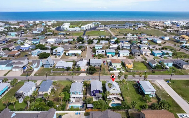 The Shell House Private Pool Pet Friendly