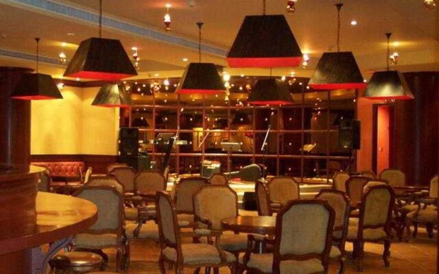 Holiday Inn