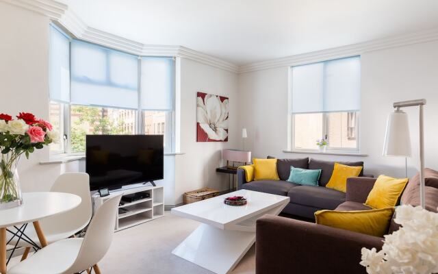 Bloom Field Court Apartments