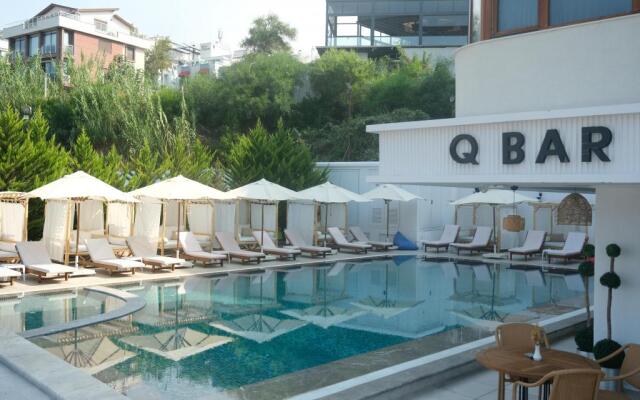 Qinn Hotel