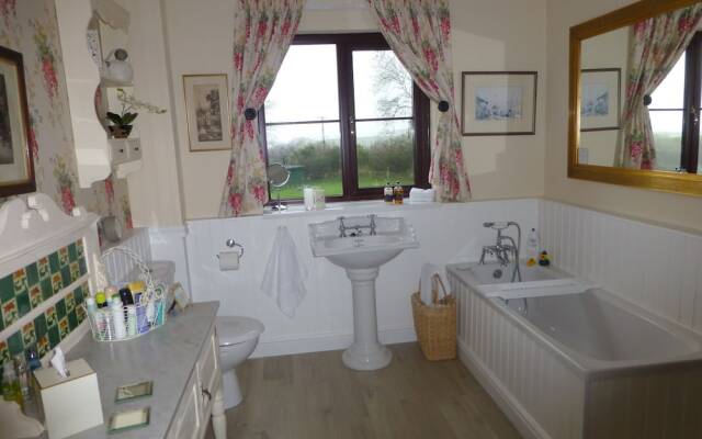 Coedllys Country House B&B