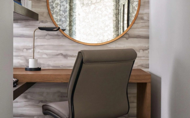 DoubleTree by Hilton Hotel Dallas – Love Field