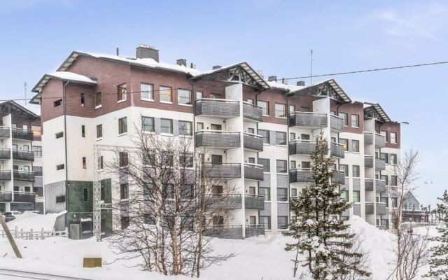Nordic chalet 9306