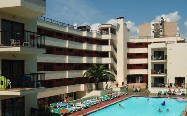 Intertur Waikiki Apartments