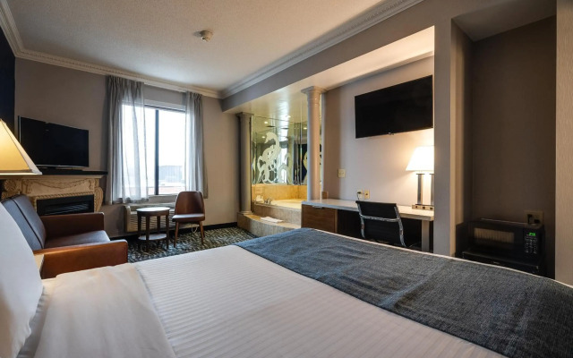 Monte Carlo Inn Toronto West Suites