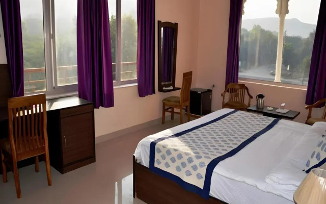 Hotel Mountain View Resort – Guest Rooms – Sawai Madhopur