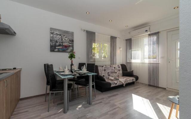 Apartments Bruna Trogir