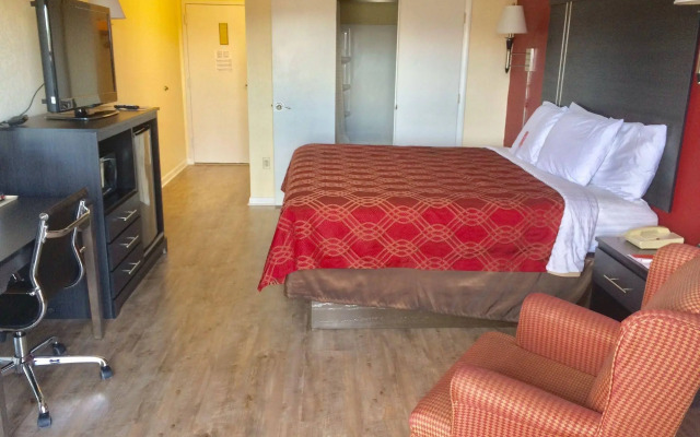 Econo Lodge Waynesville