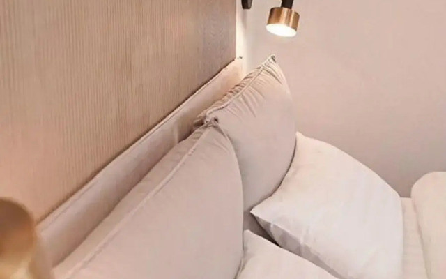 ВarnНаusе (БарнХаус) Тихий Шелест