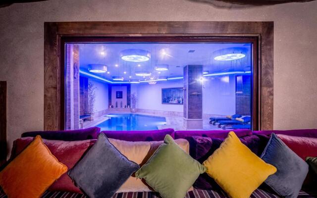 Vuni Palace Luxury Resort & Beach & Casino