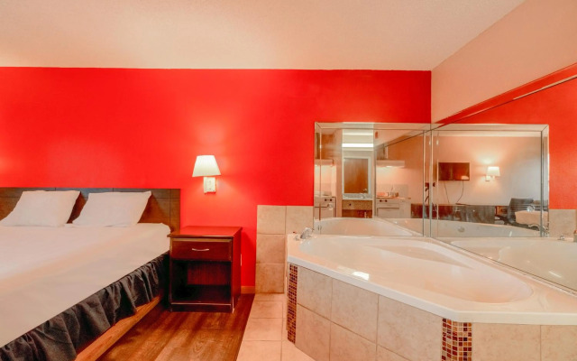 Capital O Fairway Inn - Baytown La Porte TX