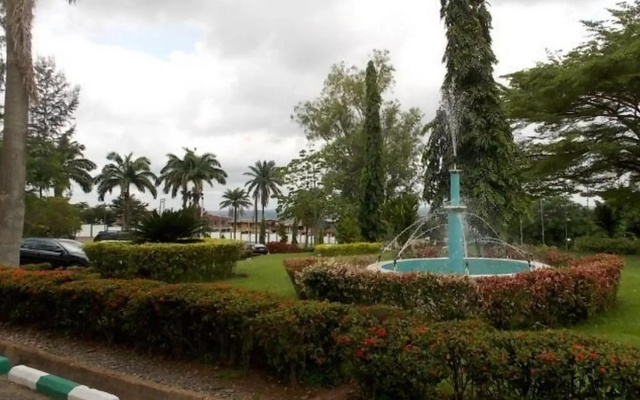 Premier Hotel