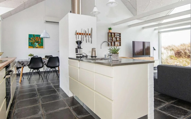 6 Person Holiday Home in Romo