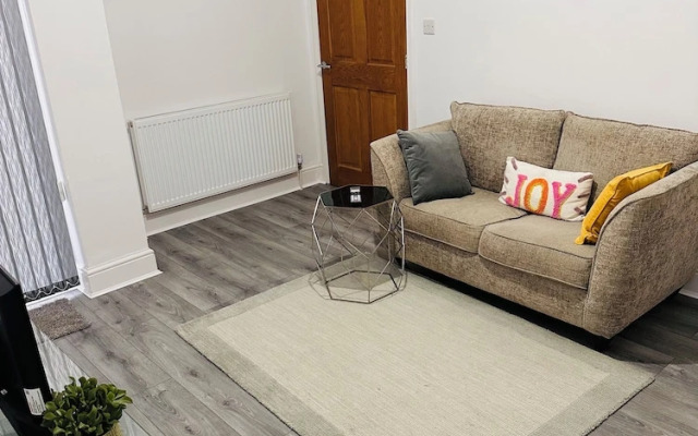 Chaucer House Retreat - Leicester