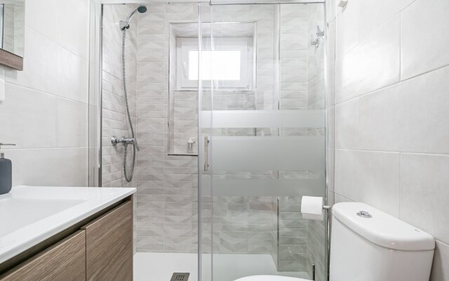 Comfortable Holiday Home in Málaga Near Seabeach