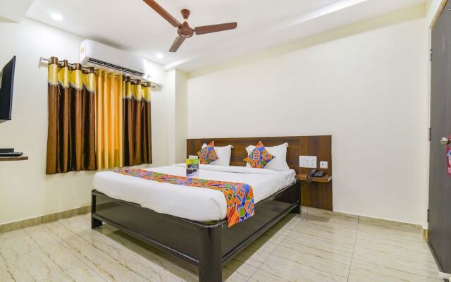 Fabhotel Lotus Grand