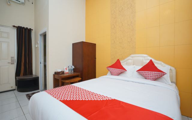 OYO 1239 Mojokerto Classic Homestay