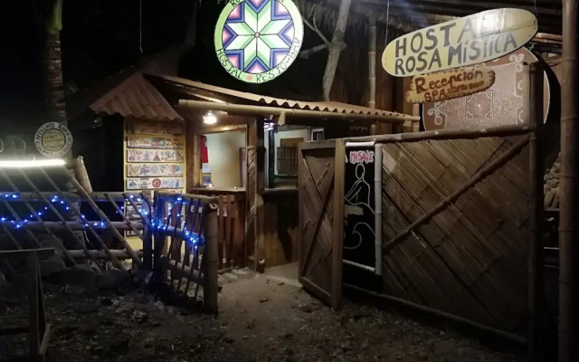 Hostal Rosa Mistica